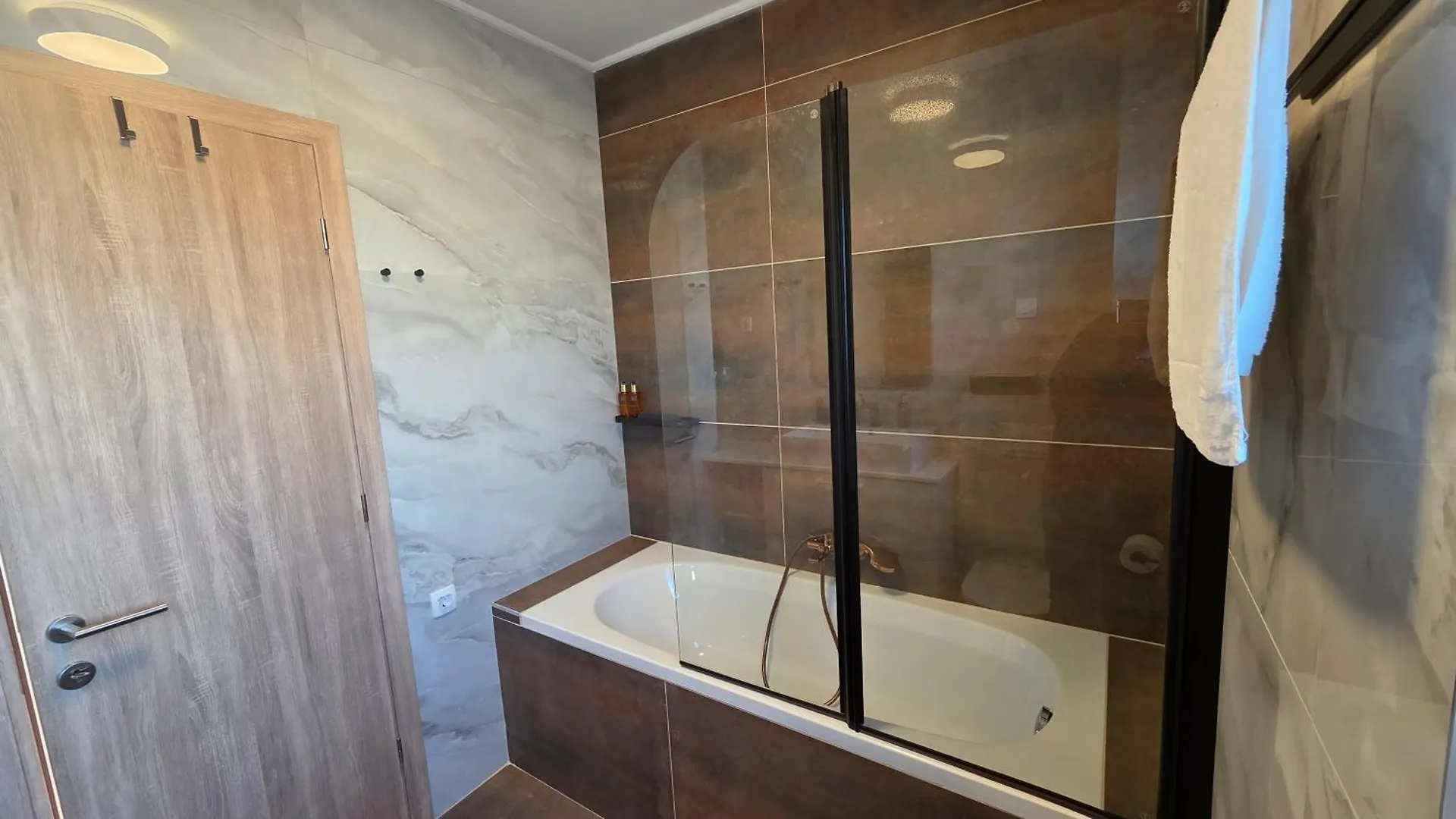 Apartment Residence Giardino Ugljan